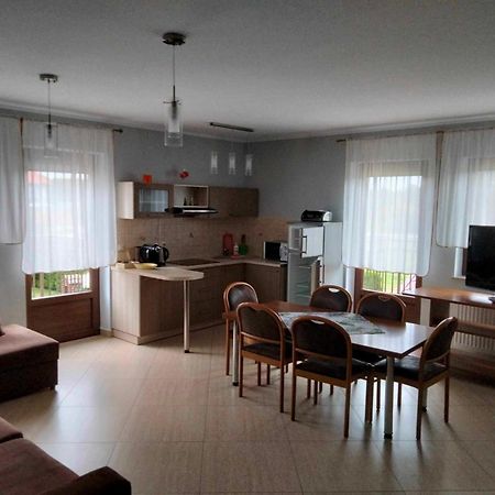 Pokoje Goscinne Sliwka Mrzeżyno Εξωτερικό φωτογραφία